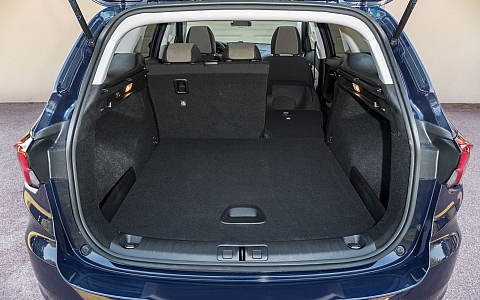 Fiat Tipo Station Wagon (2016) - Interijer