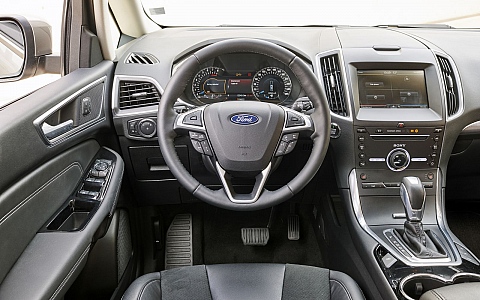 Ford S-Max (2015) - Interijer