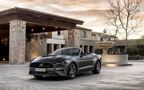 Ford Mustang Convertible (2018) - Eksterijer