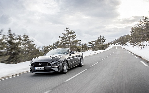 Ford Mustang Convertible (2018) - Eksterijer