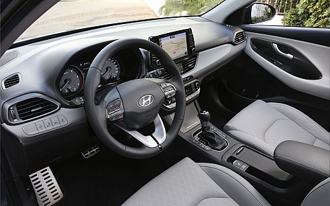 Hyundai i30 (2016) - Interijer