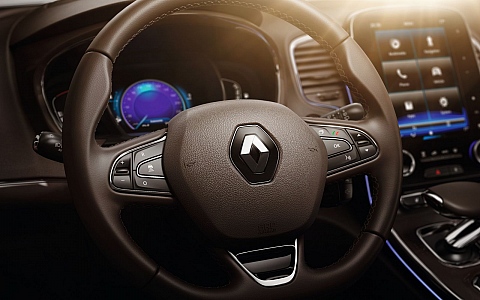 Renault Espace (2015) - Interijer