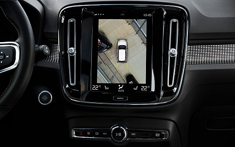 Volvo XC40 (2017) - Interijer