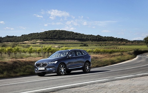 Volvo XC60 (2018) - Eksterijer