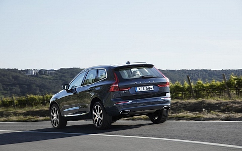 Volvo XC60 (2018) - Eksterijer