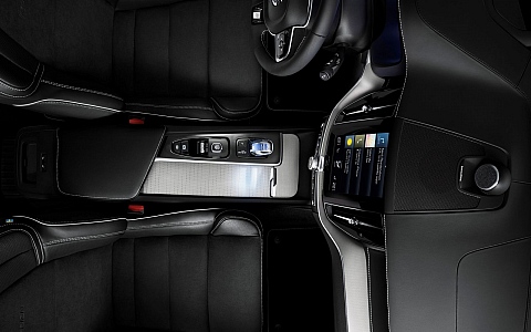 Volvo XC60 (2018) - Interijer