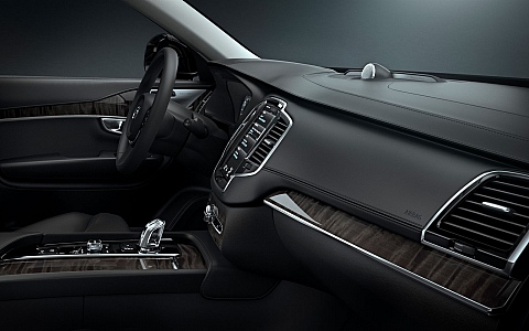 Volvo XC90 (2015) - Interijer