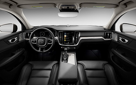 Volvo V60 (2018) - Interijer
