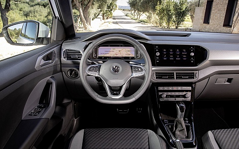 Volkswagen T-Cross (2019) - Interijer