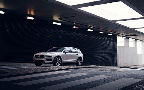 Volvo V60 Cross Country (2019) - Eksterijer