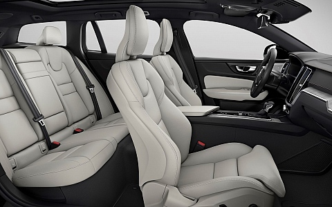 Volvo V60 Cross Country (2019) - Interijer