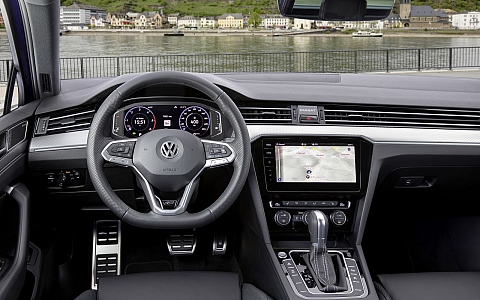 Volkswagen Passat Variant (2019) - Interijer