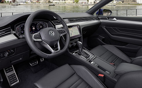 Volkswagen Passat Variant (2019) - Interijer