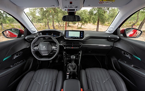 Peugeot 208 (2020) - Interijer
